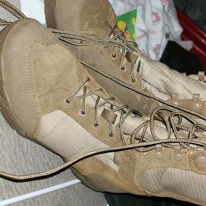Mens tactial boots